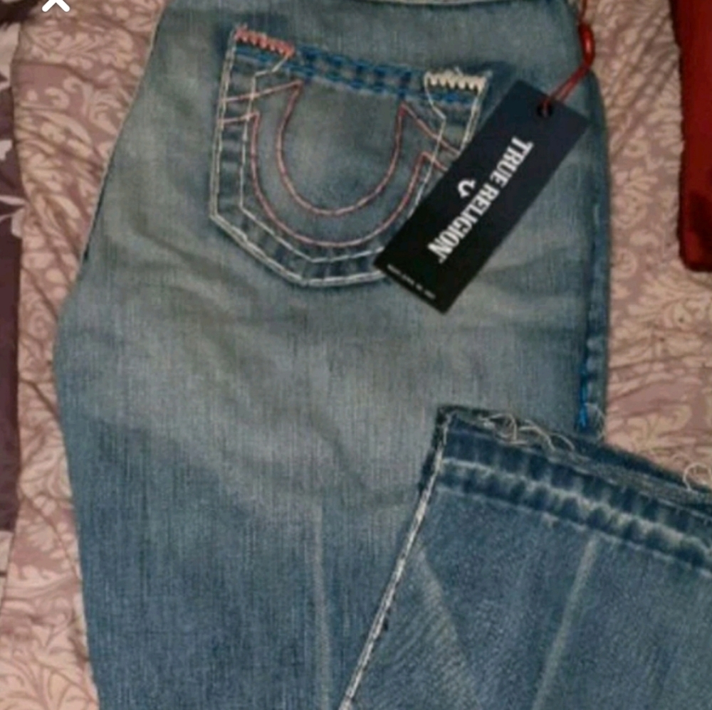 TRUE RELIGION JEANS